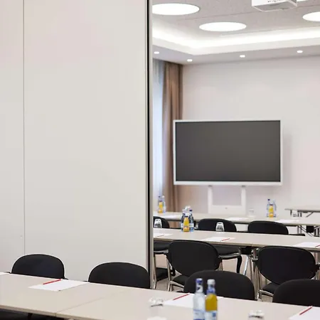 Bigbox Allgaeu 4* קמפטן